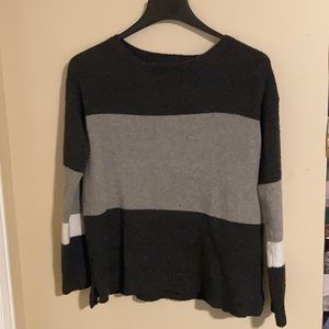 Women’s sweater